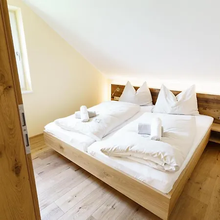 Guest house Hotel Die Metzgerstubn Sankt Michael im Lungau