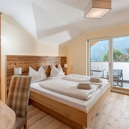 Hotel Die Metzgerstubn 3*